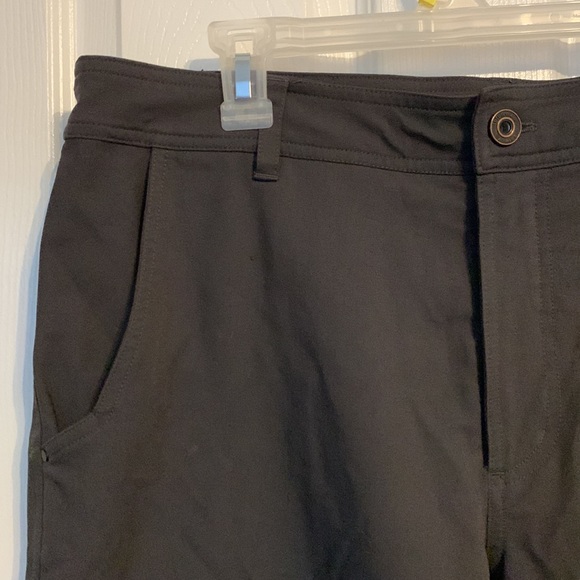 Lululemon shorts - Picture 3 of 6